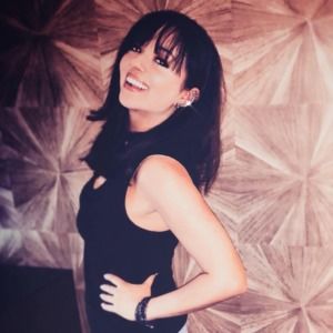 Meet your Posher, Dana